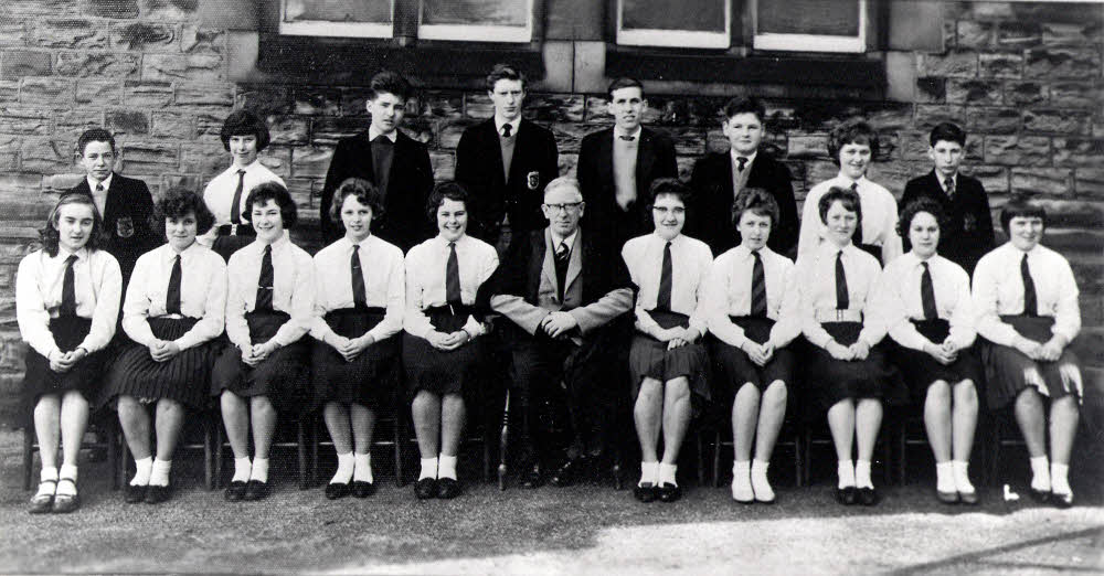 Ossett Grammar School Form 4B April 1961